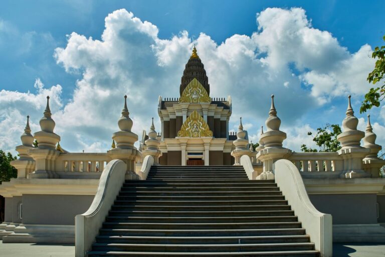 Ват Чалонг: Духовное сердце Пхукета