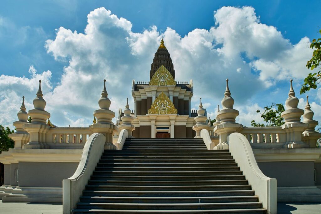 Ват Чалонг: Духовное сердце Пхукета